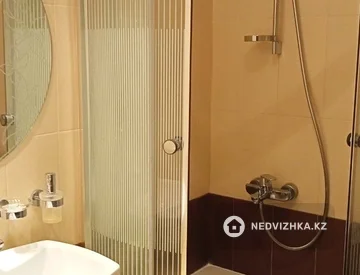 3-комнатная квартира, этаж 4 из 9, 72 м², миниатюра 6
