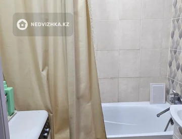 2-комнатная квартира, этаж 8 из 9, 54 м², миниатюра 7