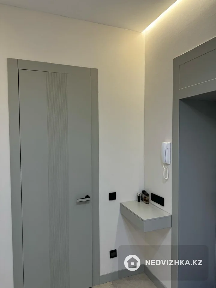 2-комнатная квартира, этаж 6 из 9, 93 м², фотография 5