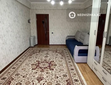 3-комнатная квартира, этаж 5 из 5, 81 м², миниатюра 1
