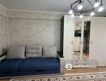 3-комнатная квартира, этаж 5 из 5, 81 м², миниатюра 3