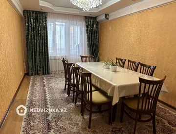 3-комнатная квартира, этаж 5 из 5, 81 м², миниатюра 4