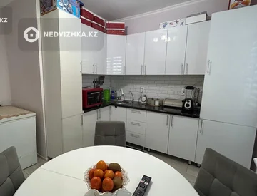 3-комнатная квартира, этаж 5 из 5, 81 м², миниатюра 10