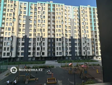 2-комнатная квартира, этаж 3 из 13, 48 м², миниатюра 9