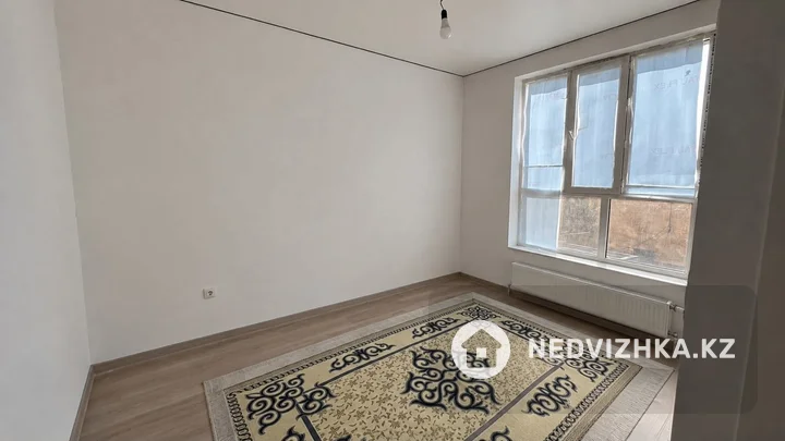 2-комнатная квартира, этаж 3 из 13, 48 м², фотография 4