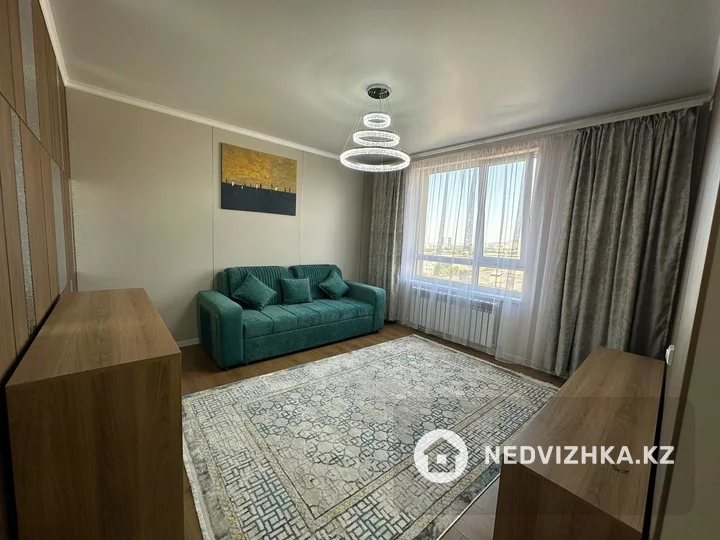 3-комнатная квартира, этаж 8 из 18, 52 м²