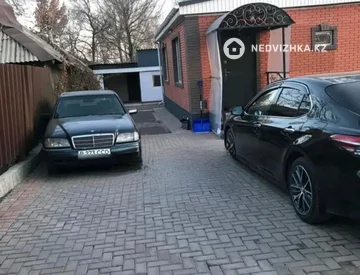 4-комнатная квартира, этаж 1 из 1, 120 м², миниатюра 3