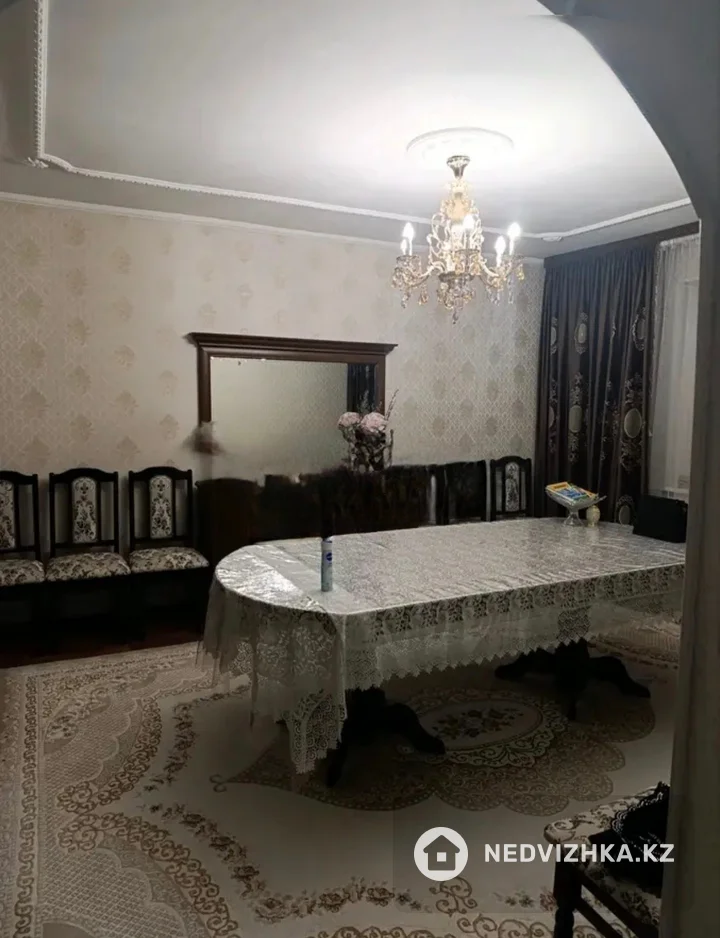 4-комнатная квартира, этаж 1 из 1, 120 м², фотография 4