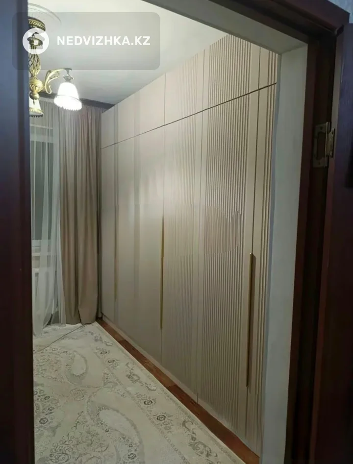 4-комнатная квартира, этаж 1 из 1, 120 м², фотография 5