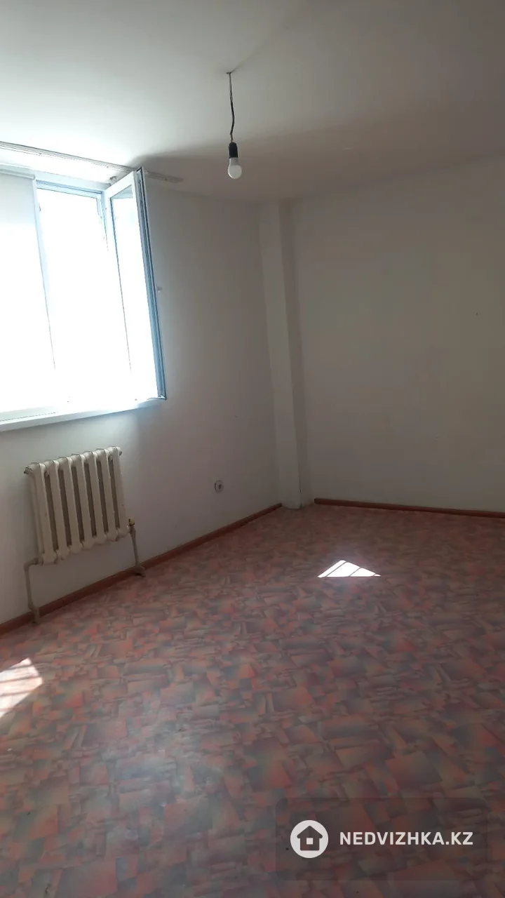 2-комнатная квартира, этаж 5 из 9, 54 м², На длительный срок, фотография 2