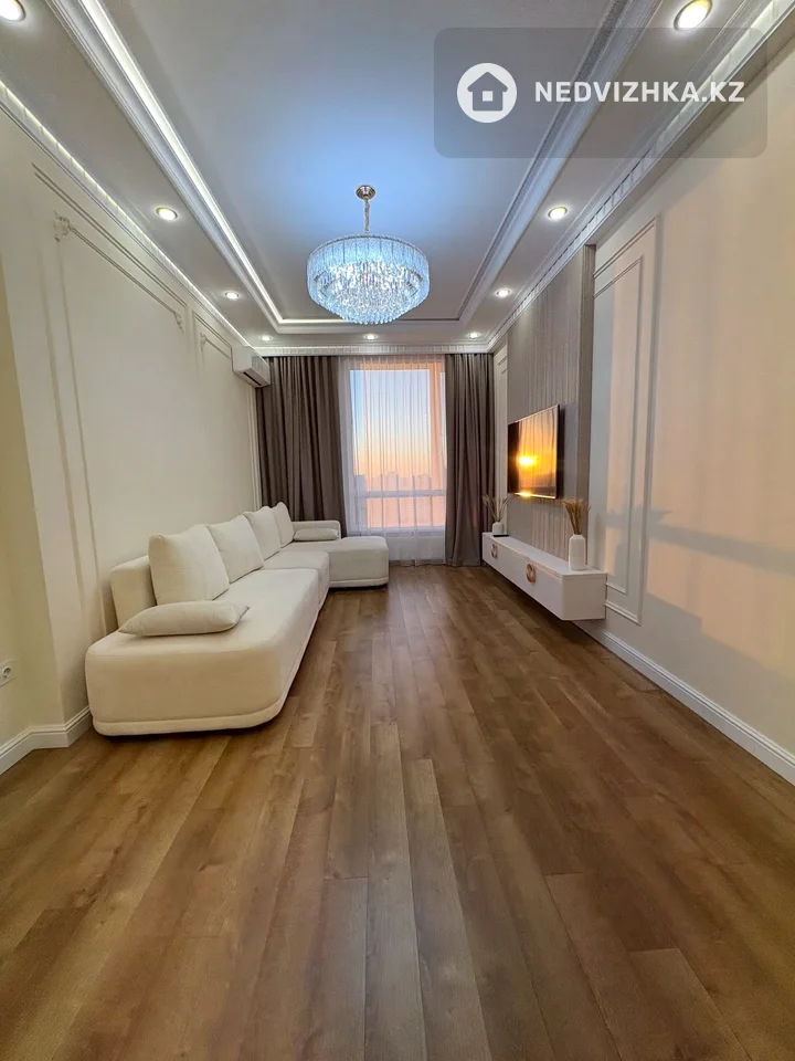 2-комнатная квартира, этаж 16 из 19, 62 м², фотография 2