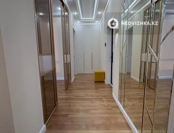 2-комнатная квартира, этаж 16 из 19, 62 м², миниатюра 5