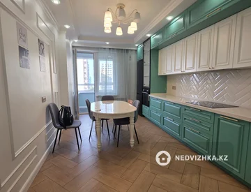 3-комнатная квартира, этаж 6 из 12, 98 м², миниатюра 1
