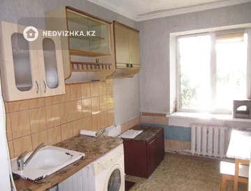 1-комнатная квартира, этаж 1 из 2, 34 м², миниатюра 1