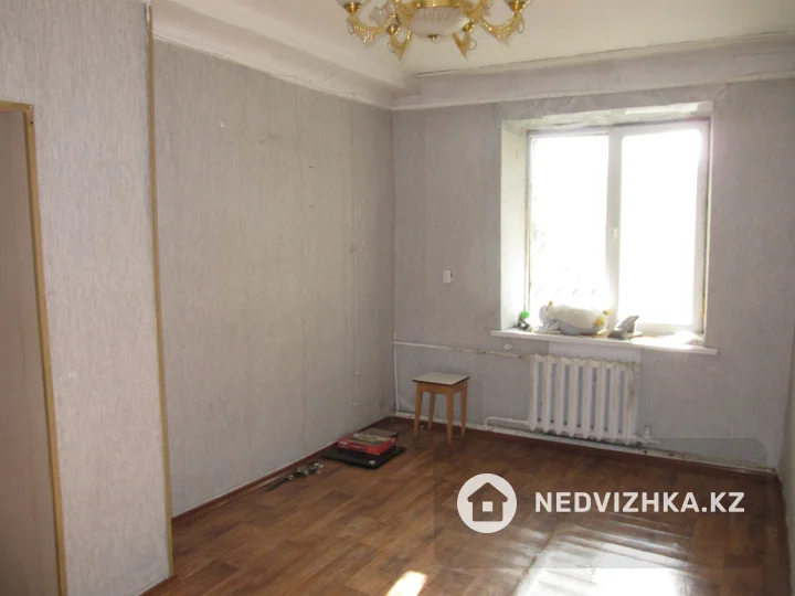 1-комнатная квартира, этаж 1 из 2, 34 м², фотография 5