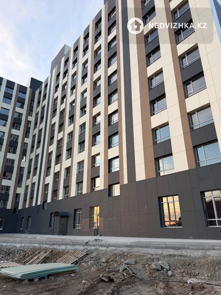 1-комнатная квартира, этаж 2 из 9, 24 м²