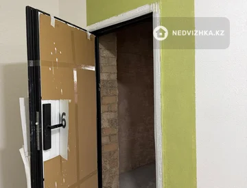 1-комнатная квартира, этаж 2 из 9, 24 м², миниатюра 3