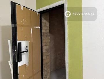 1-комнатная квартира, этаж 2 из 9, 24 м², миниатюра 6