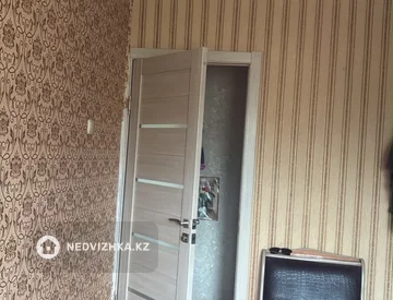 3-комнатная квартира, этаж 4 из 5, 58 м², миниатюра 12