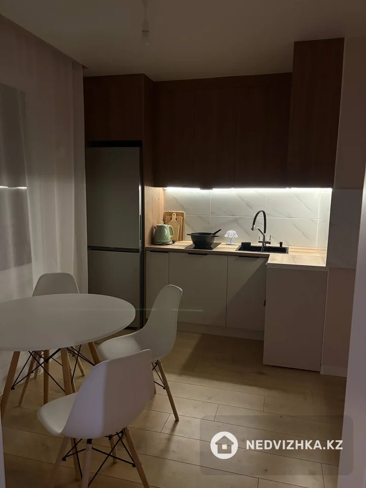 1-комнатная квартира, этаж 6 из 12, 32 м²