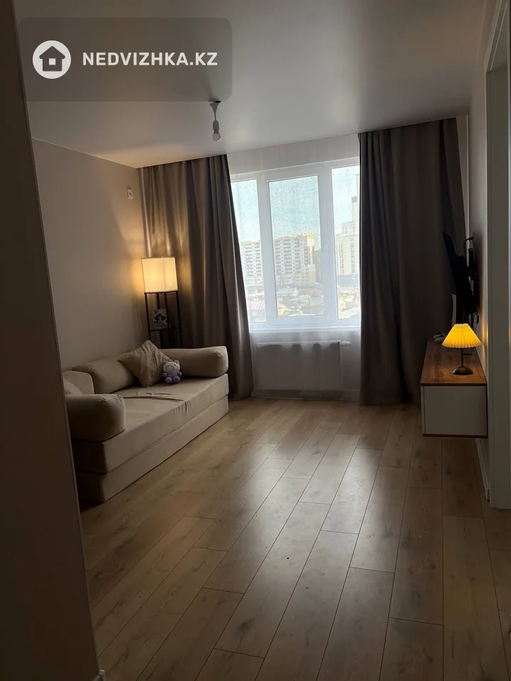 1-комнатная квартира, этаж 6 из 12, 32 м², фотография 3