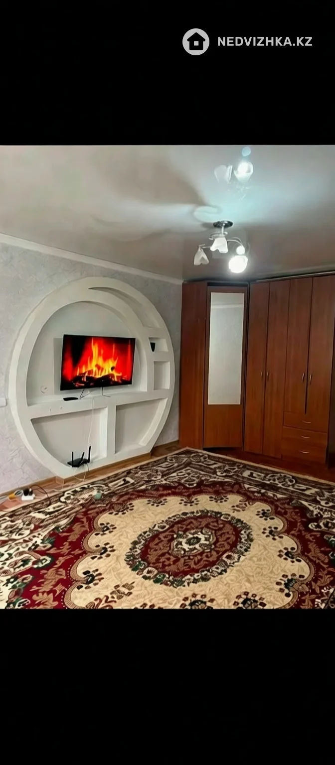 2-комнатная квартира, этаж 3 из 9, 36 м², фотография 3