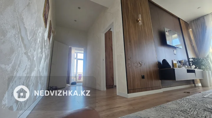 4-комнатная квартира, этаж 8 из 11, 120 м², фотография 3