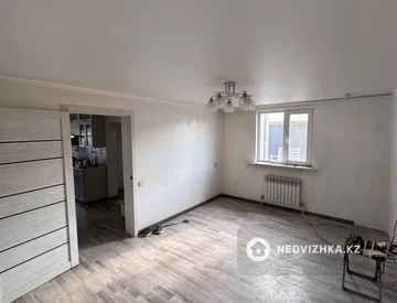 4-комнатный дом, 5 соток, 65 м², миниатюра 1