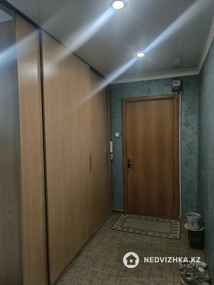 2-комнатная квартира, этаж 5 из 5, 48 м²