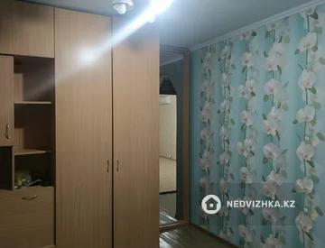 2-комнатная квартира, этаж 5 из 5, 48 м², миниатюра 4