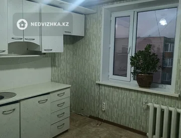 2-комнатная квартира, этаж 5 из 5, 48 м², миниатюра 6