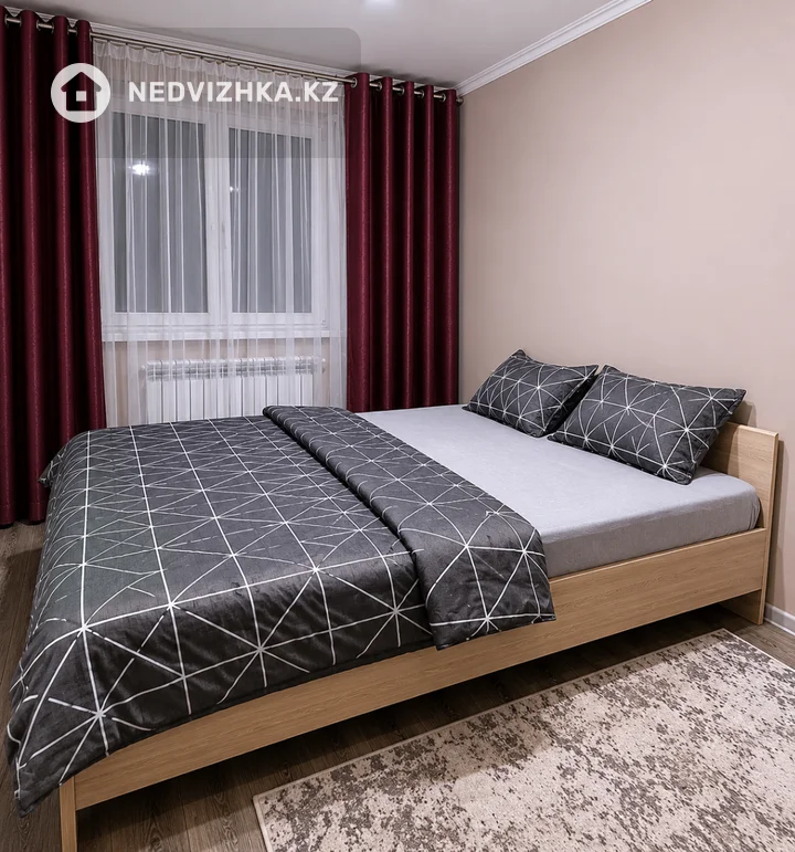2-комнатная квартира, этаж 2 из 5, 42 м², Посуточно, фотография 3