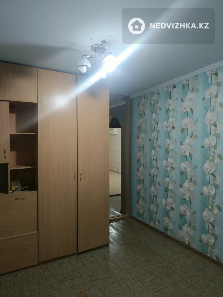 2-комнатная квартира, этаж 5 из 5, 48 м²