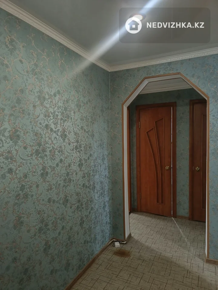 2-комнатная квартира, этаж 5 из 5, 48 м², фотография 3