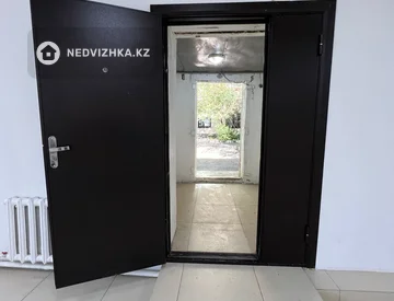 Помещение, этаж 1 из 1, 64 м², миниатюра 1