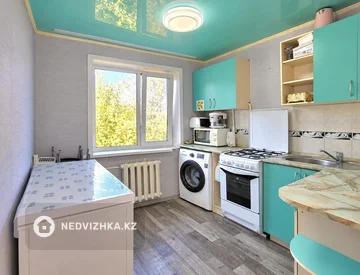 1-комнатная квартира, этаж 4 из 4, 31 м², миниатюра 7
