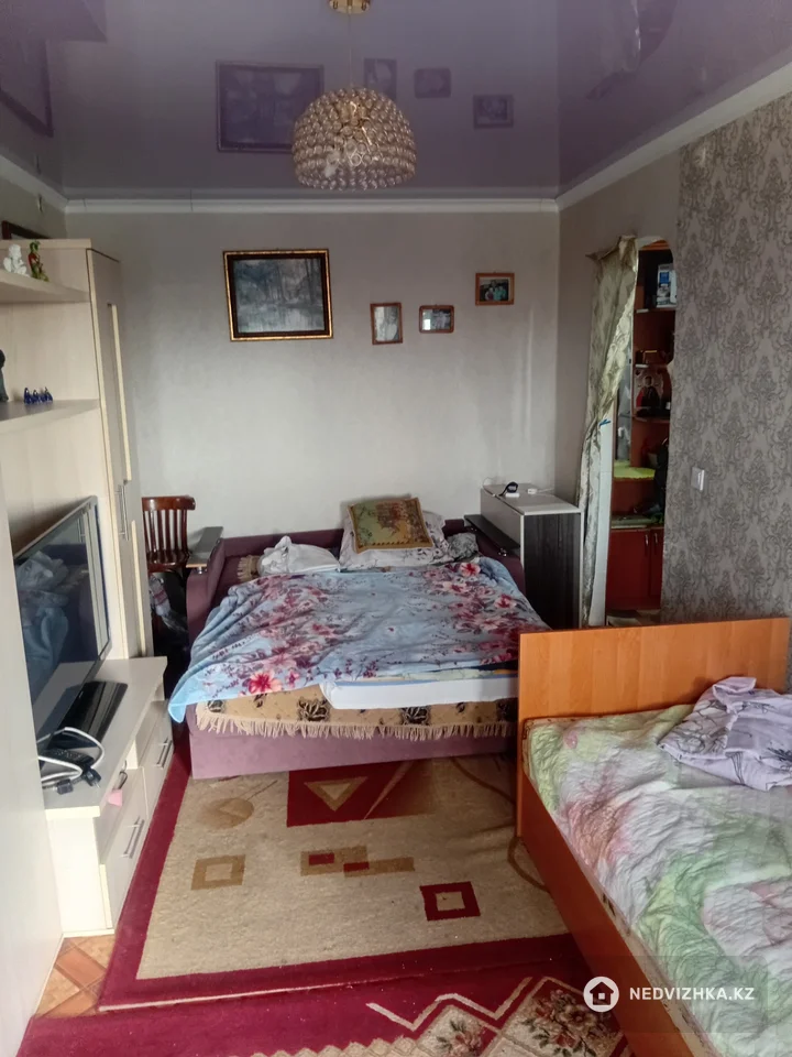 1-комнатная квартира, этаж 4 из 5, 32 м²