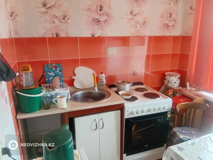 1-комнатная квартира, этаж 4 из 5, 32 м², фотография 4