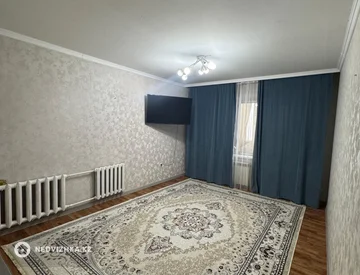 2-комнатная квартира, этаж 3 из 5, 54 м², миниатюра 3