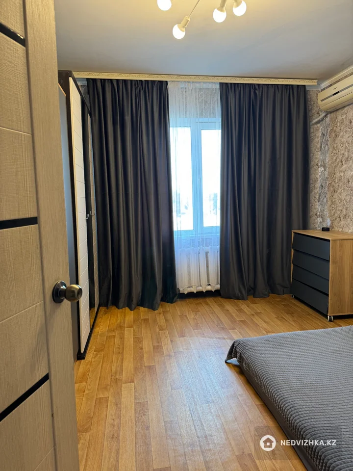 2-комнатная квартира, этаж 3 из 5, 54 м²