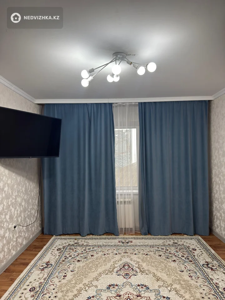 2-комнатная квартира, этаж 3 из 5, 54 м², фотография 5