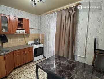 2-комнатная квартира, этаж 3 из 5, 54 м², миниатюра 7