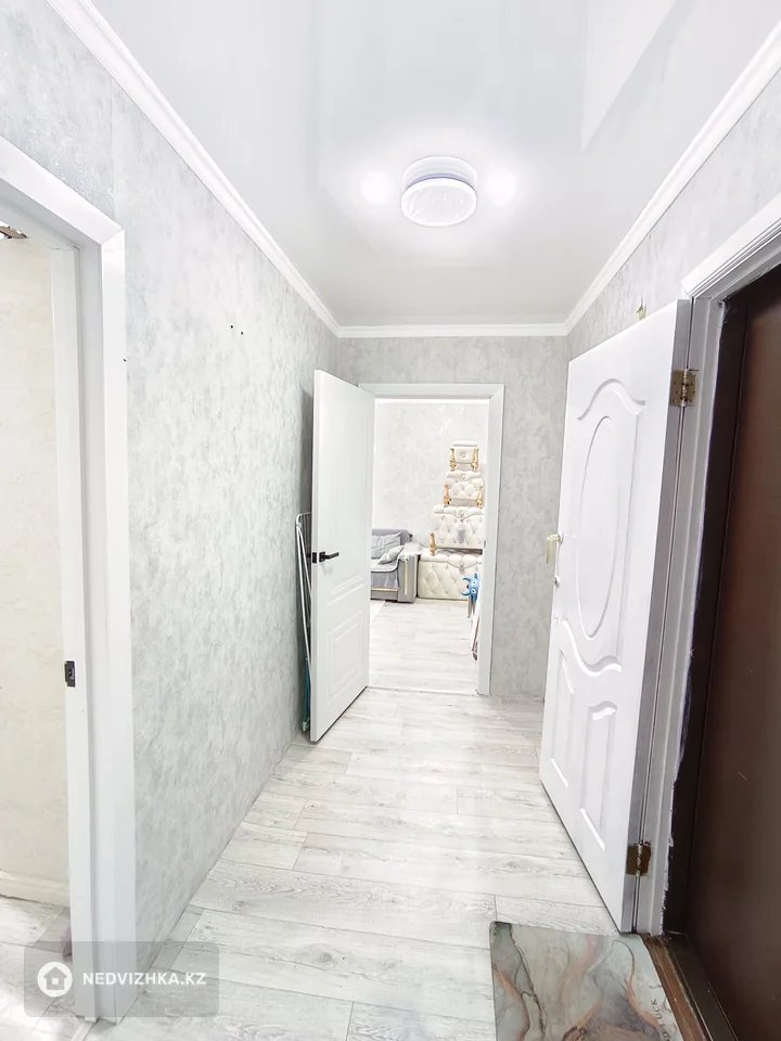 2-комнатная квартира, этаж 16 из 16, 52 м², фотография 5