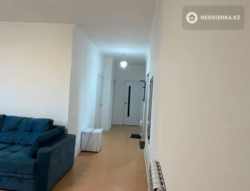 2-комнатная квартира, этаж 1 из 2, 56 м², миниатюра 5