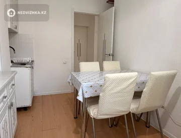 2-комнатная квартира, этаж 1 из 2, 56 м², миниатюра 8