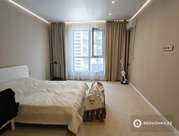 2-комнатная квартира, этаж 8 из 13, 62 м², миниатюра 6