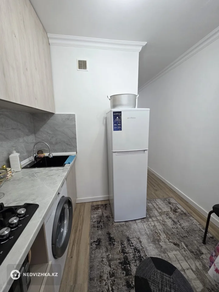 1-комнатная квартира, этаж 1 из 4, 30 м², фотография 5