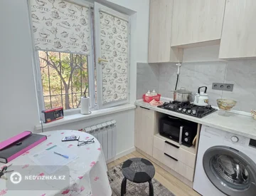 1-комнатная квартира, этаж 1 из 4, 30 м², миниатюра 4