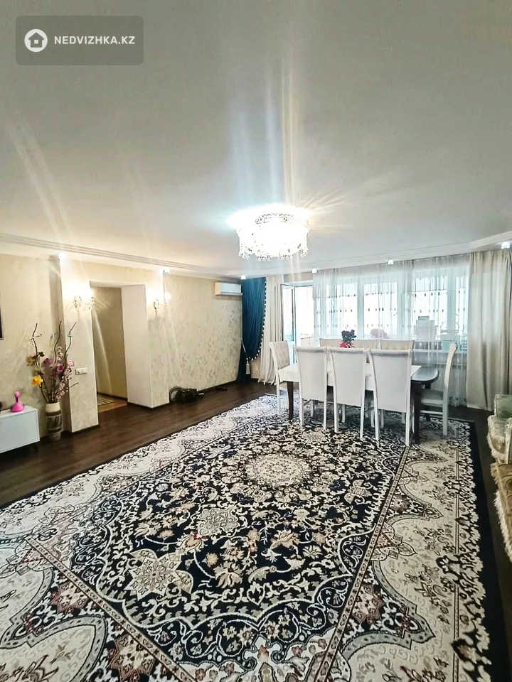 5-комнатная квартира, этаж 5 из 10, 167 м², фотография 5