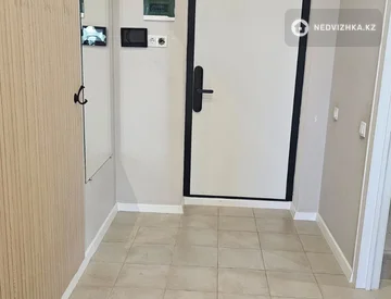 2-комнатная квартира, этаж 12 из 13, 54 м², миниатюра 10
